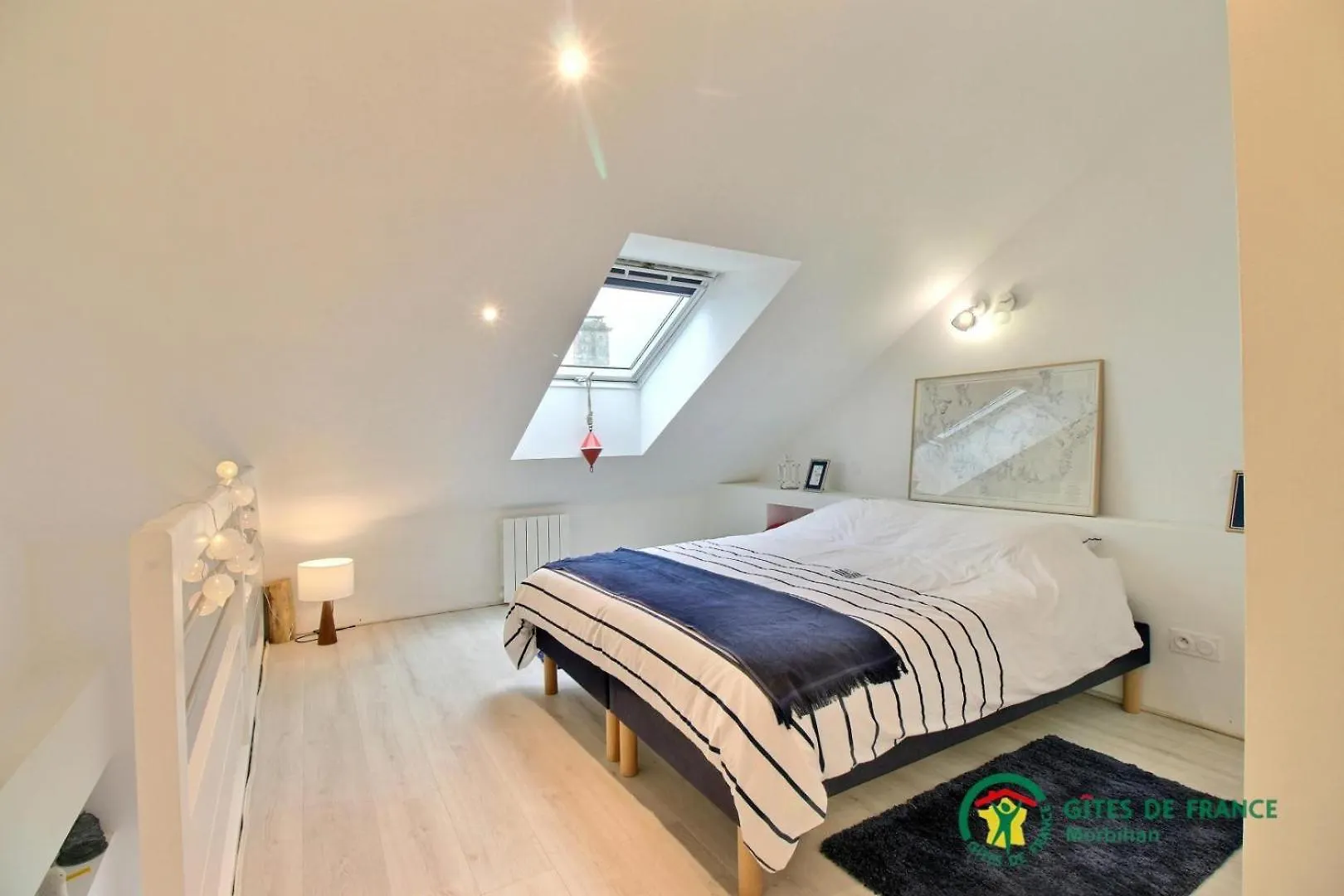 Steredeg Villa Baden 0*,